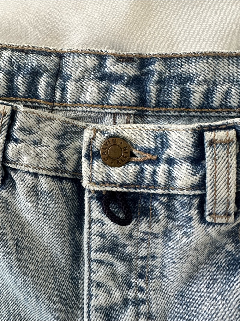 Vintage Calvin Klein Light Blue Jeans - Picture 6 of 8
